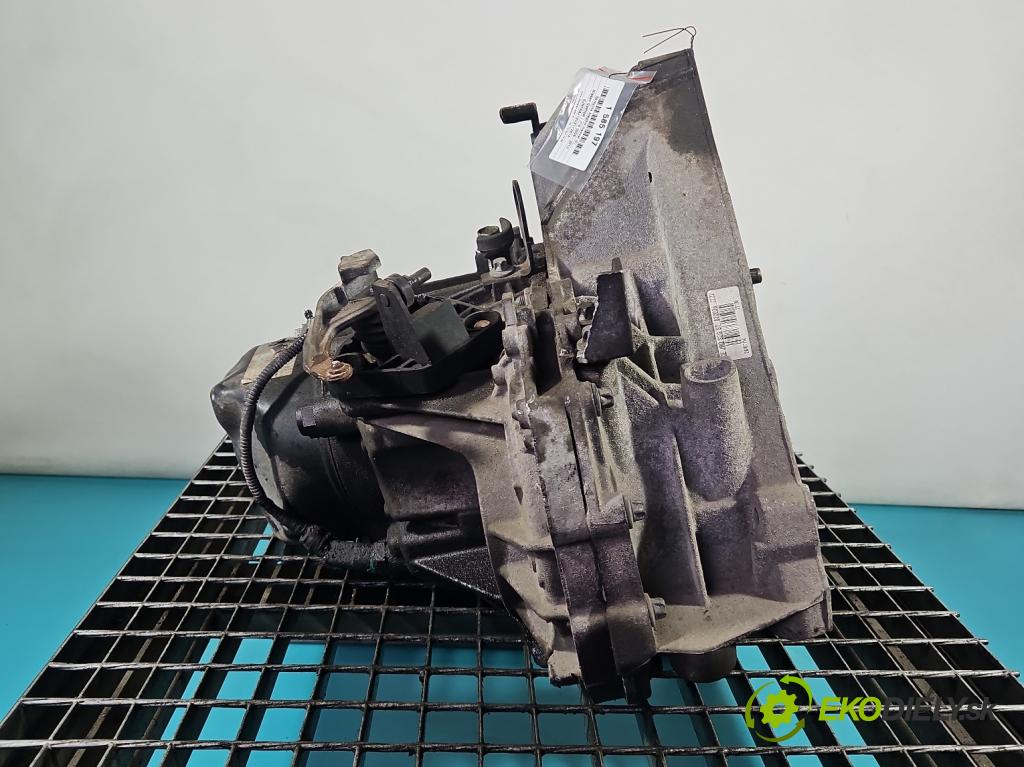 Nissan Qashqai I J10 2006-2013 1.6 16V 114 HP manual 84 kW 1598 cm3 5- prevodovka stupeň,rýchlosť manual JR5132