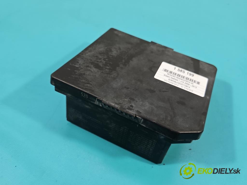 Nissan Qashqai I J10 2006-2013 1.6 16V 114 HP manual 84 kW 1598 cm3 5- skrinka poistka 519136329 (Poistková skrinka)