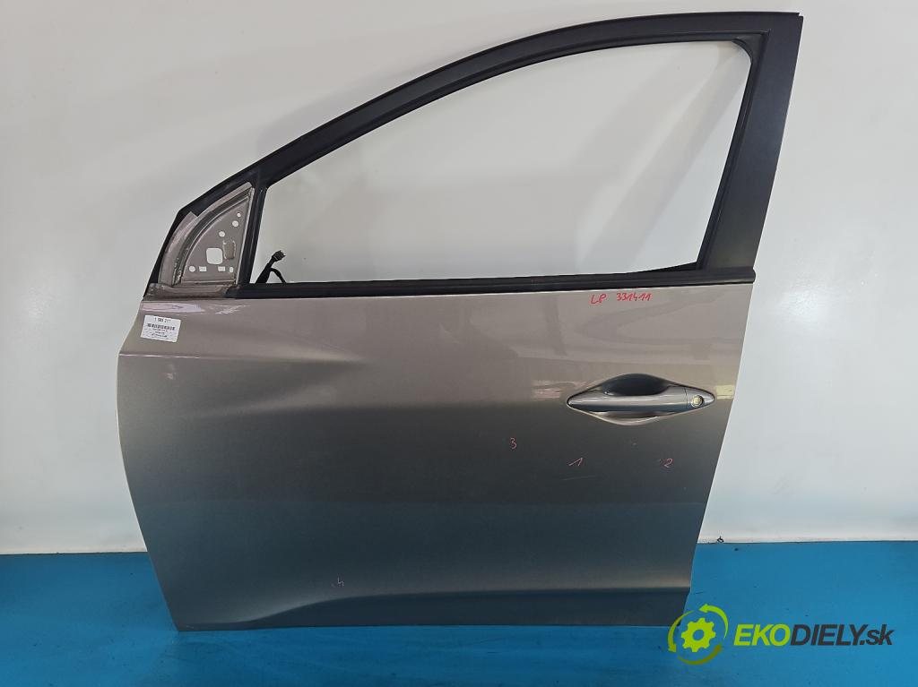Hyundai Ix35 2.0 crdi 184hp manual 135 kW 1995 cm3 5- dvere predné ľavé (Kľučka dverí ostatné)