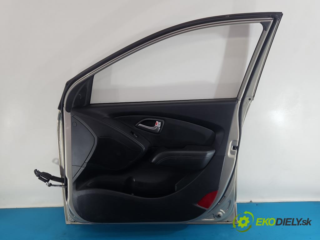 Hyundai Ix35 2.0 crdi 184hp manual 135 kW 1995 cm3 5- dvere predné pravé  (Kľučka dverí ostatné)