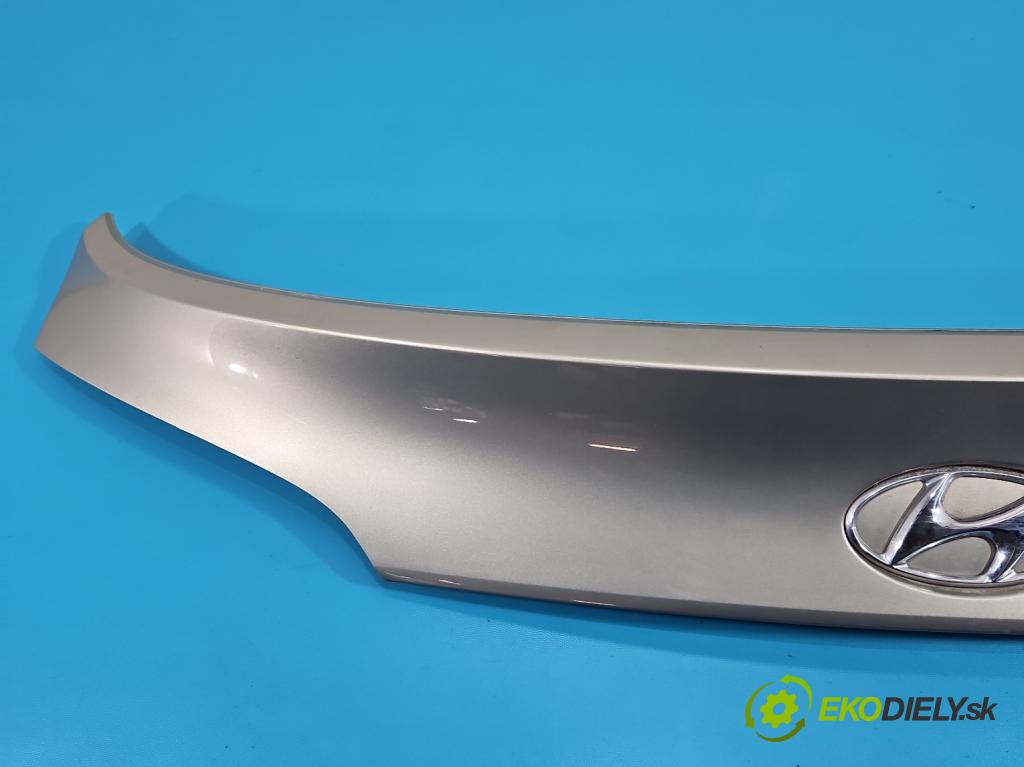 Hyundai Ix35 2.0 crdi 184hp manual 135 kW 1995 cm3 5- zaslepka: zadné 87371-2S000