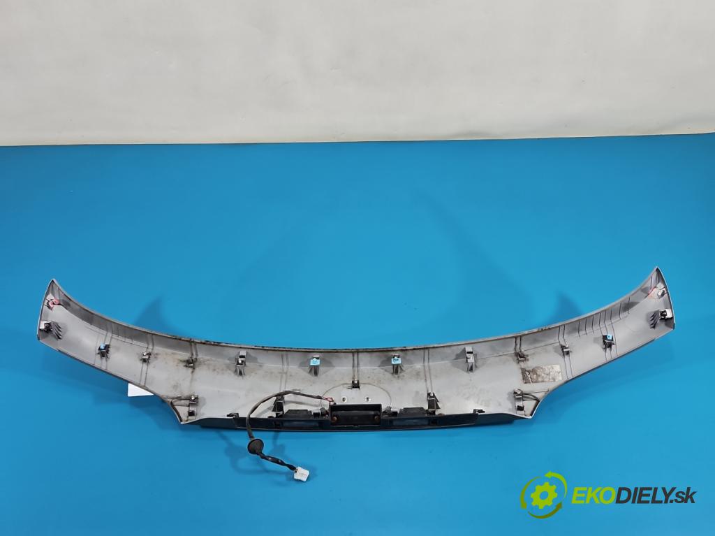 Hyundai Ix35 2.0 crdi 184hp manual 135 kW 1995 cm3 5- zaslepka: zadné 87371-2S000