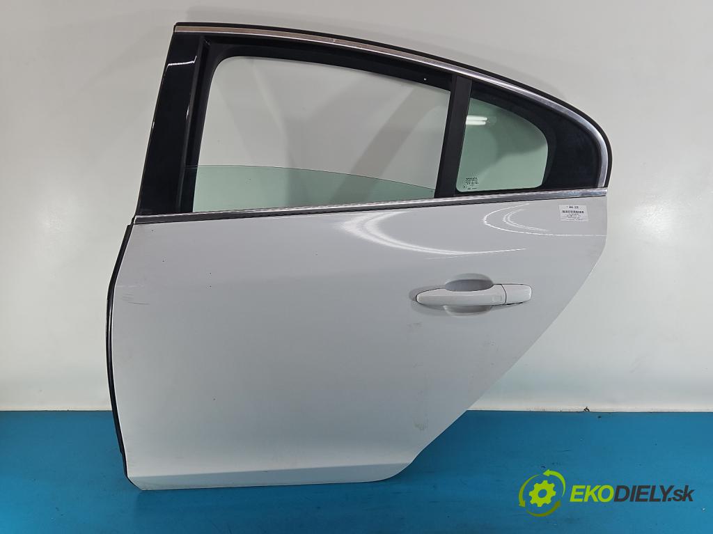 Volvo S60 II 2010-2018 2.5 T5 250 HP automatic 184 kW 2497 cm3 4- dvere zadné ľavé  (Kľučka dverí ostatné)