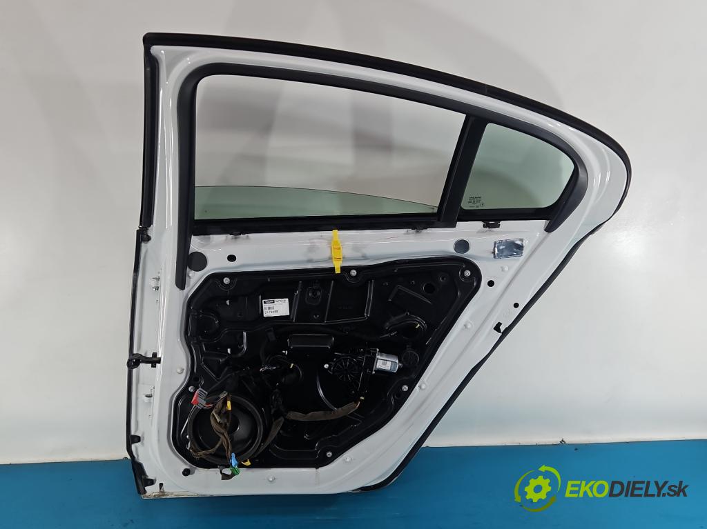 Volvo S60 II 2010-2018 2.5 T5 250 HP automatic 184 kW 2497 cm3 4- dvere zadné pravé  (Kľučka dverí ostatné)