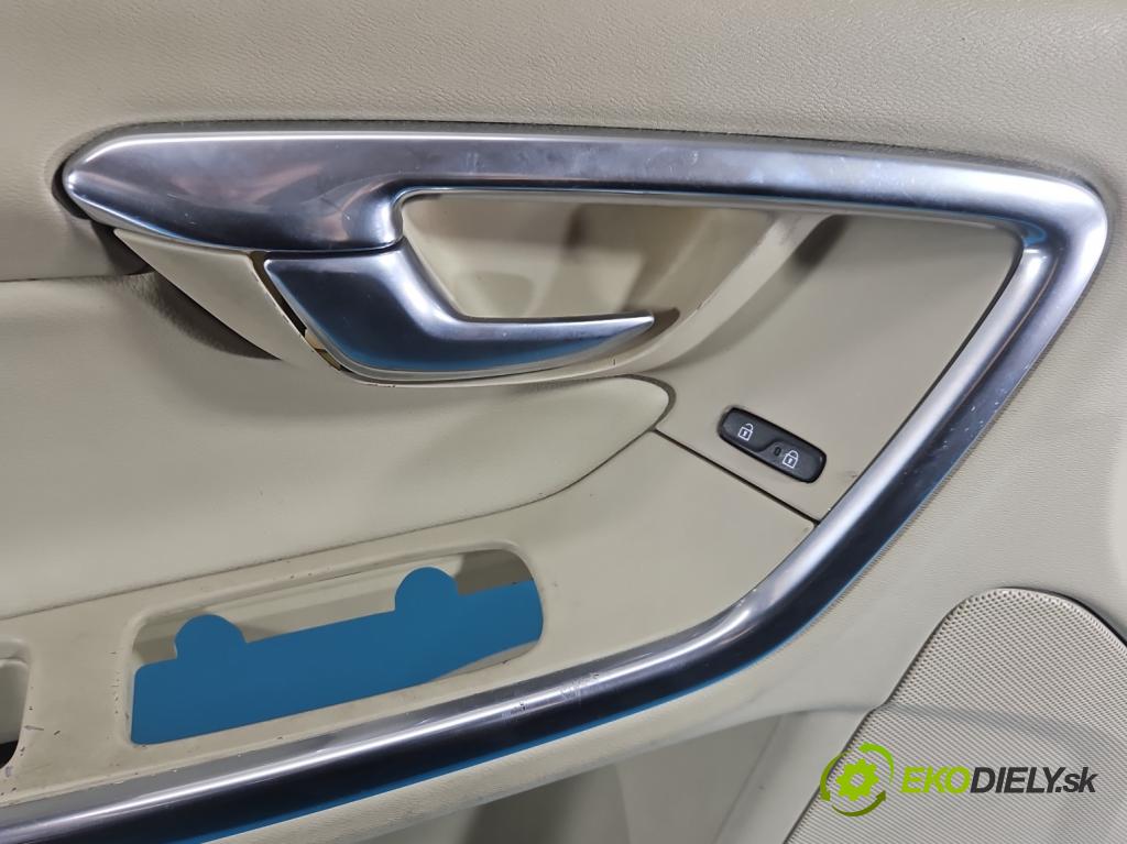 Volvo S60 II 2010-2018 2.5 T5 250 HP automatic 184 kW 2497 cm3 4- Čalounictví: dvere predné ľavé