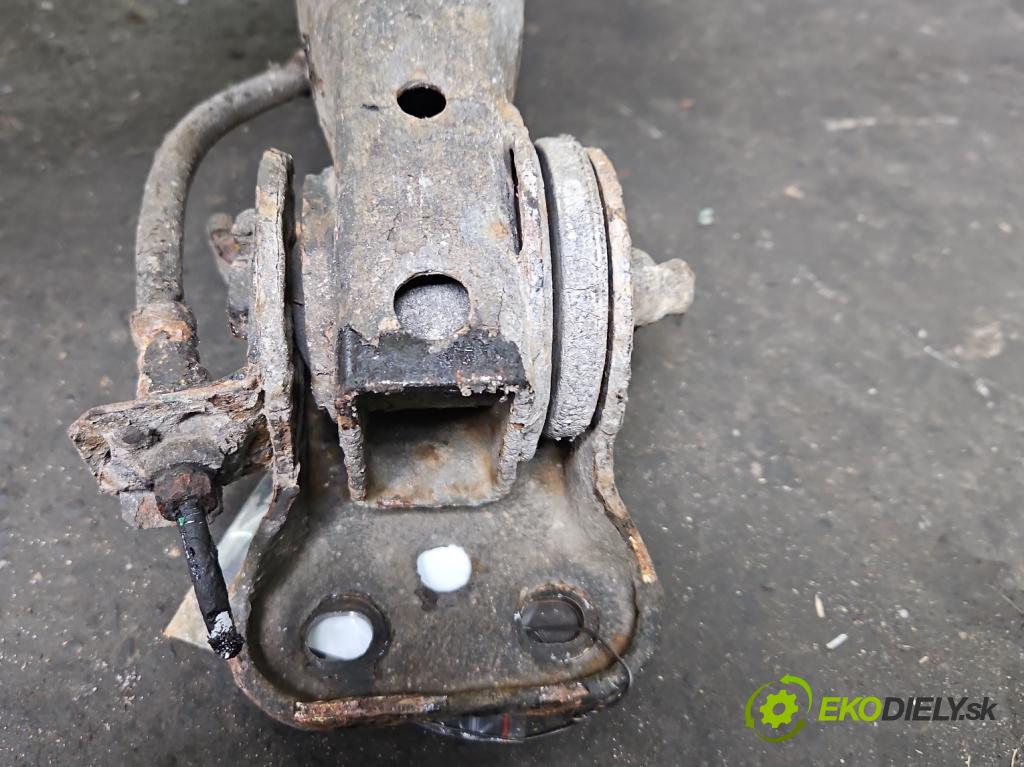 Fiat Uno 1.0 8V 46KM manual 34 kW 999 cm3 3- zadna výstuha  (Výstuha zadná)