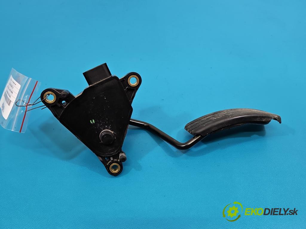 Renault Scenic II 2003-2009 1.6 16V 113 HP manual 83 kW 1598 cm3 5- pedal plyn potenciometr: 8200159647