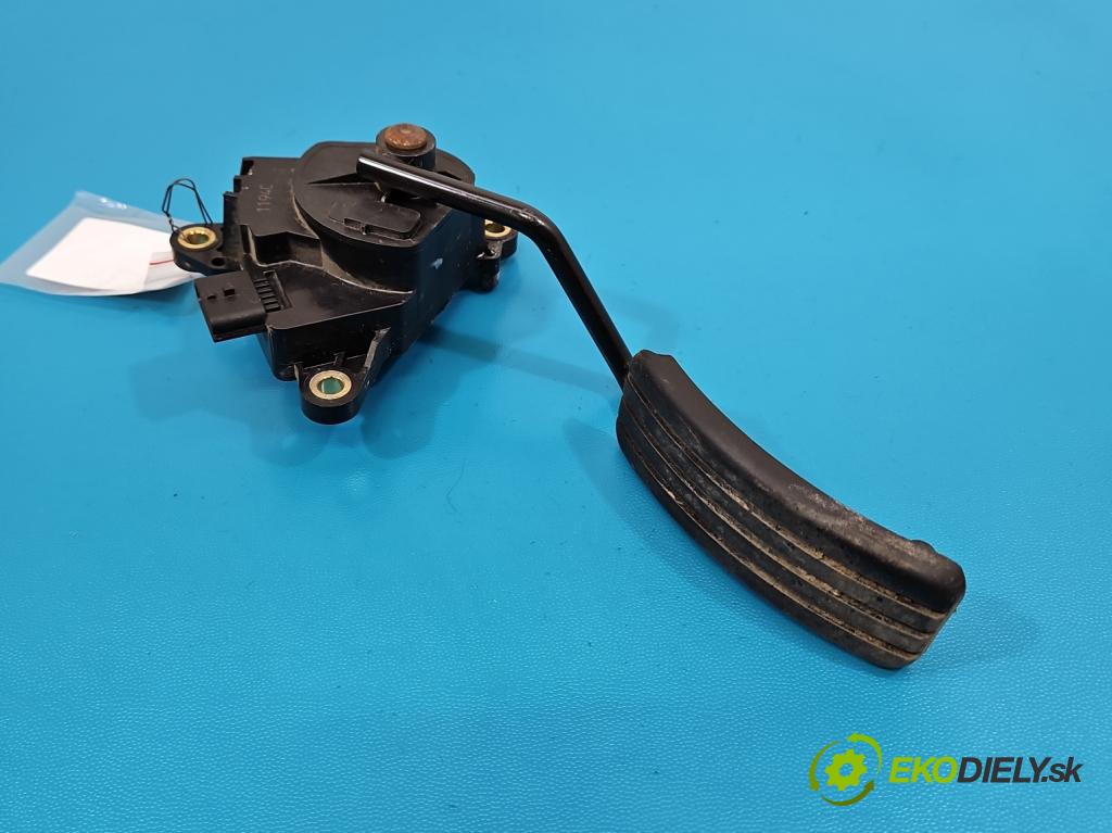 Renault Scenic II 2003-2009 1.6 16V 113 HP manual 83 kW 1598 cm3 5- pedal plyn potenciometr: 8200159647