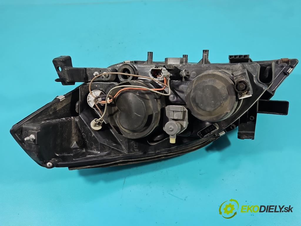 Nissan Primera P12 2001-2007 1.8 16V 116 HP manual 85 kW 1769 cm3 5- Reflektor: pravý  (Svetlo predné pravé)