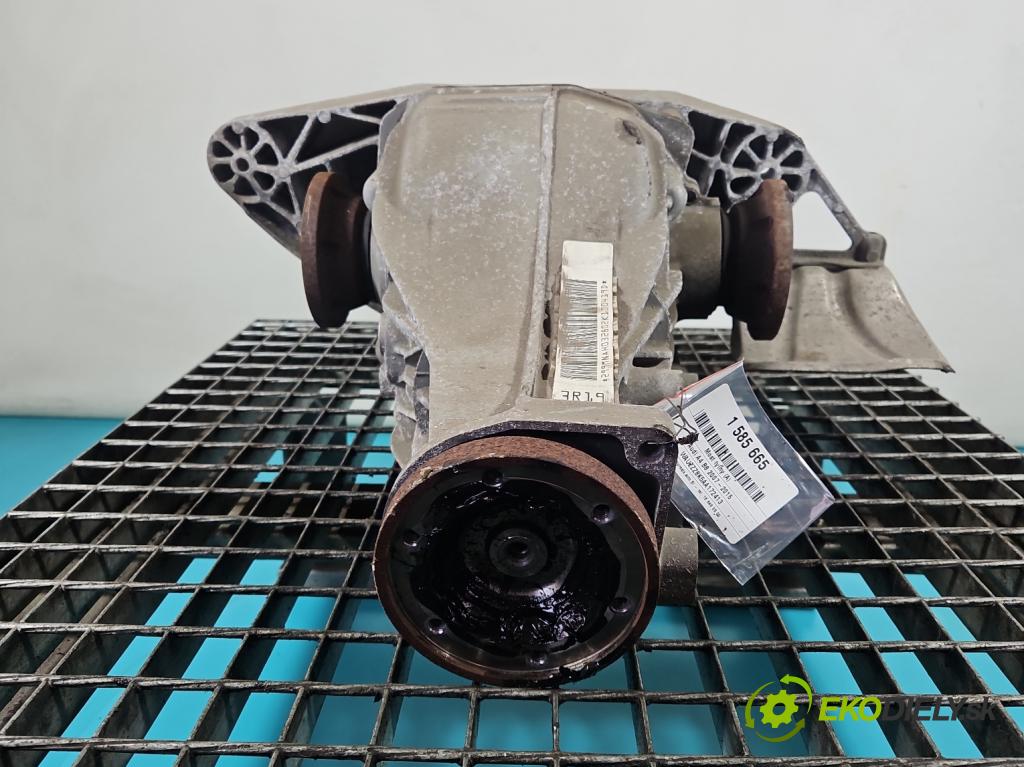Audi A4 B8 2007-2015 2.0 TFSI 211KM automatic 155 kW 1984 cm3 5- Most: zadní: MNA