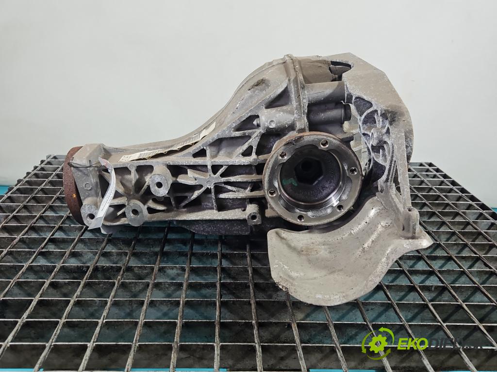 Audi A4 B8 2007-2015 2.0 TFSI 211KM automatic 155 kW 1984 cm3 5- Most: zadní: MNA