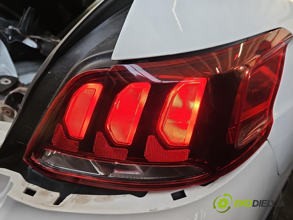 Peugeot 301 1.6 hdi 99 HP manual 73 kW 1560 cm3 4- svetlo / reflektor zadné pravé 9817299580 (Kľučka dverí ostatné)