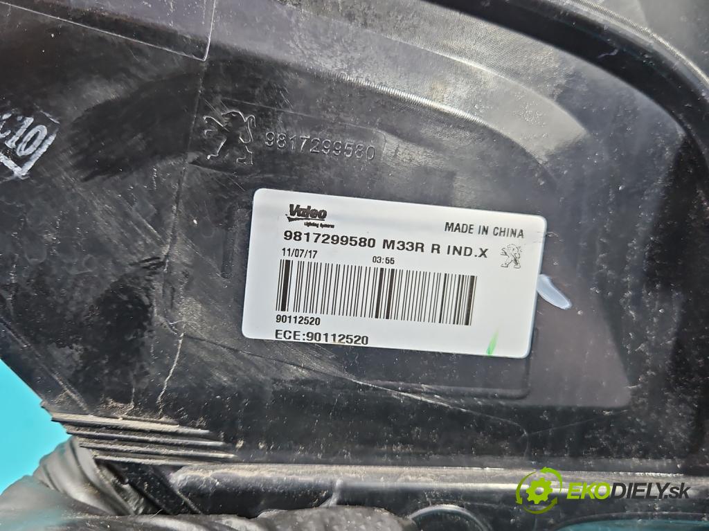 Peugeot 301 1.6 hdi 99 HP manual 73 kW 1560 cm3 4- svetlo / reflektor zadné pravé 9817299580 (Kľučka dverí ostatné)