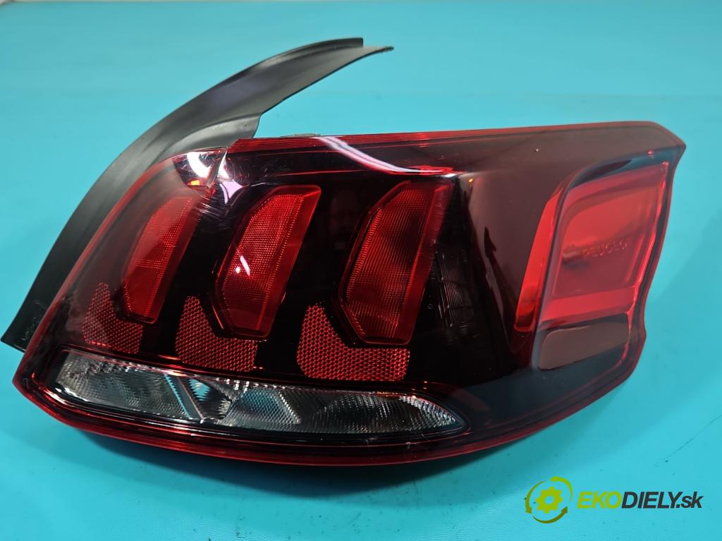 Peugeot 301 1.6 hdi 99 HP manual 73 kW 1560 cm3 4- svetlo / reflektor zadné pravé 9817299580 (Kľučka dverí ostatné)