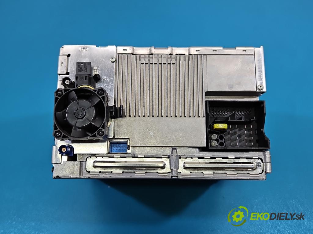 Bmw 3 E90 2005-2013 3.0d 231 hp automatic 170 kW 2993 cm3 5- Radio továrna: 9148016