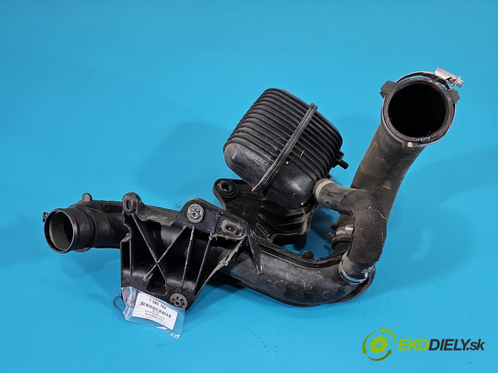 Audi A4 B8 2007-2015 2.0 TFSI 211KM automatic 155 kW 1984 cm3 5- Trubka: PA6GF15