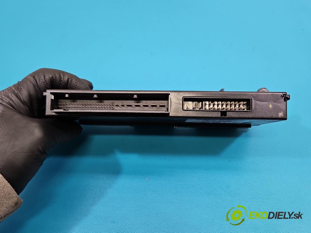 Bmw 3 E90 2005-2013 3.0d 231 HP automatic 170 kW 2993 cm3 5- riadiaca jednotka komfortu 9134485