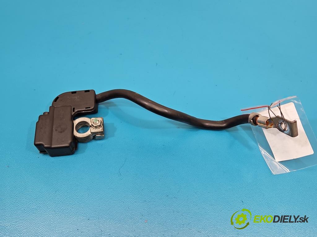 Bmw 3 E90 2005-2013 3.0d 231 hp automatic 170 kW 2993 cm3 5- kontakt mínus: 9134854