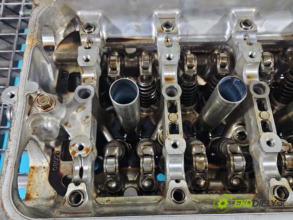 Toyota Auris II 2012-2018 1.6 16V 132  HP manual 97 kW 1598 cm3 5- Hlava: motora 1ZR