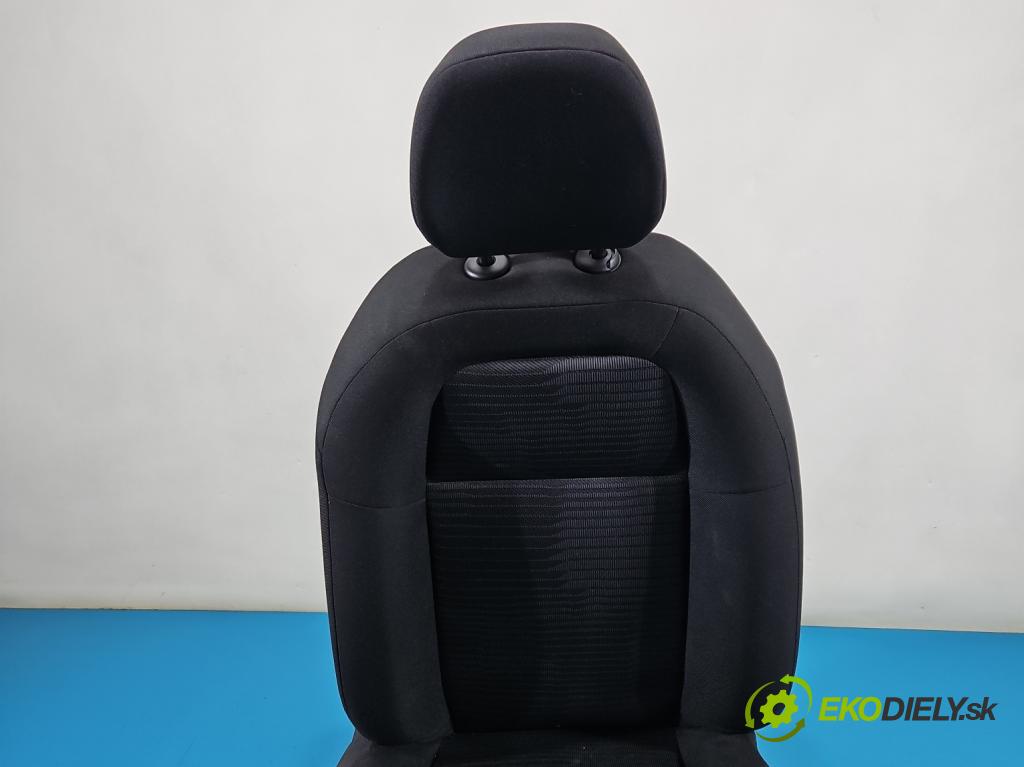 Peugeot 301 1.6 hdi 99 HP manual 73 kW 1560 cm3 4- Sedačka pravý (Sedadlo)