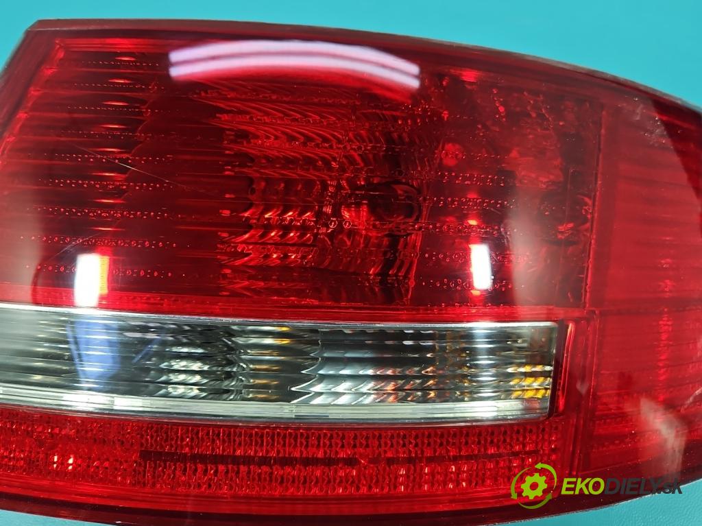 Audi A6 C6 2004-2011 2.0 tdi 140 HP manual 103 kW 1968 cm3 4- svetlo / reflektor zadné pravé  (Kľučka dverí ostatné)