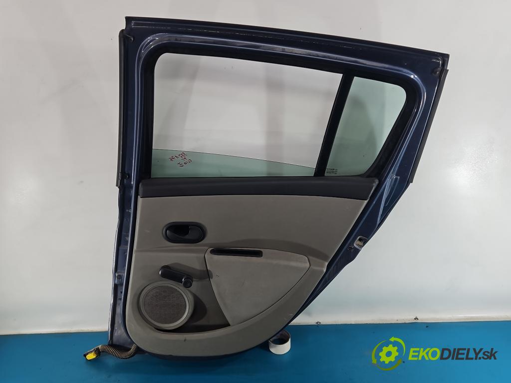 Renault Clio III 2005-2012 1.2 16V 75 HP manual 55 kW 1149 cm3 5- dvere zadné pravé  (Kľučka dverí ostatné)