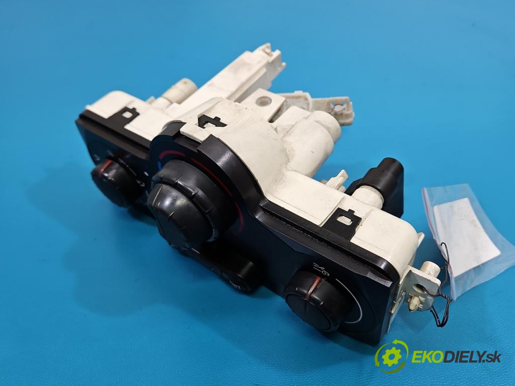 Renault Clio III 2005-2012 1.2 16V 75 HP manual 55 kW 1149 cm3 5- panel kúrenia 69590001