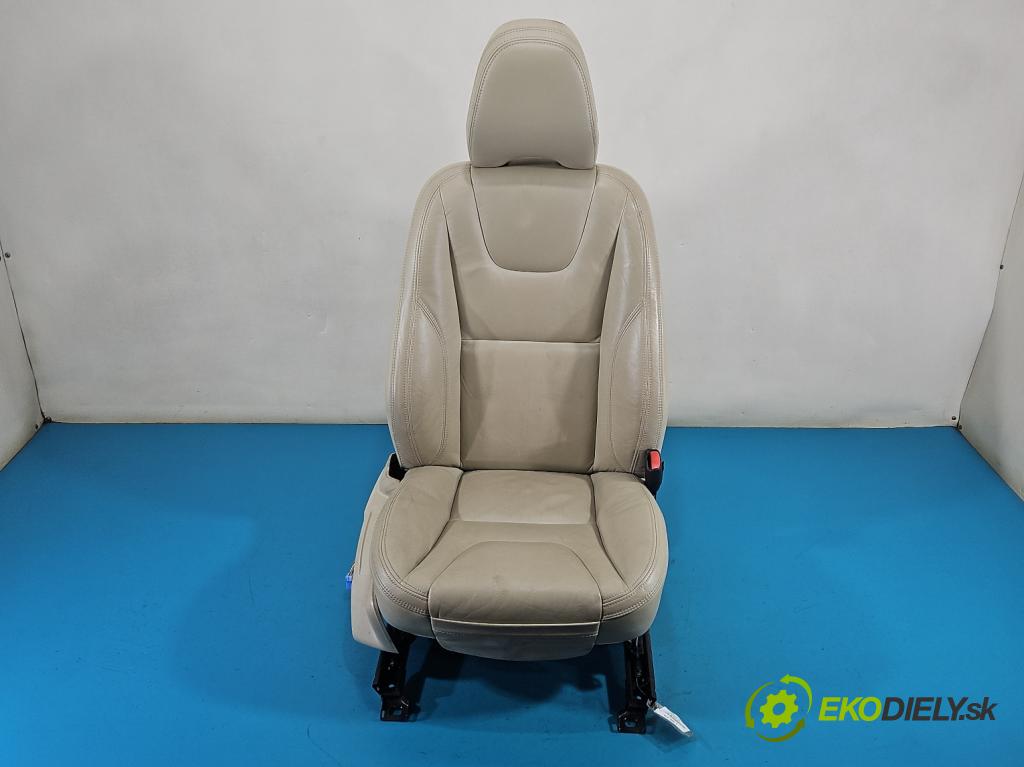 Volvo S60 II 2010-2018 2.5 T5 250 HP automatic 184 kW 2497 cm3 4- Sedačka pravý  (Sedadlo)