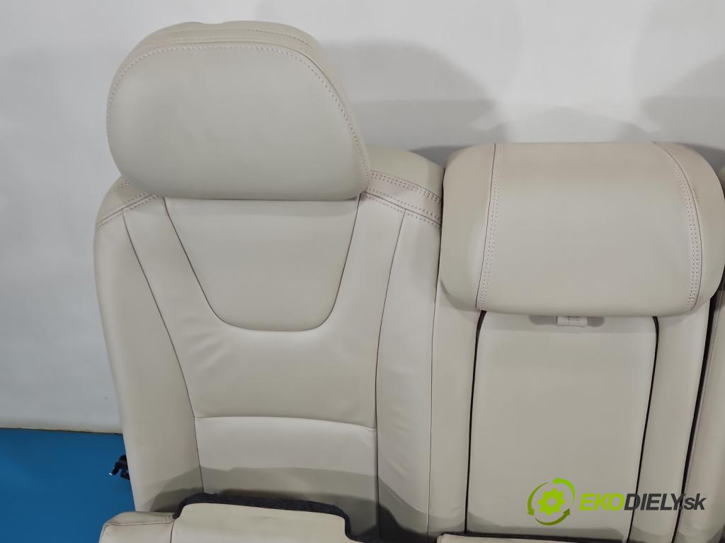 Volvo S60 II 2010-2018 2.5 T5 250 HP automatic 184 kW 2497 cm3 4- Pohovka: zadné 1288689 (Sedadlo)