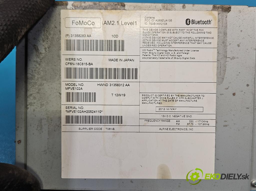 Volvo S60 II 2010-2018 2.5 T5 250 hp automatic 184 kW 2497 cm3 4- Radio továrna: 31358283