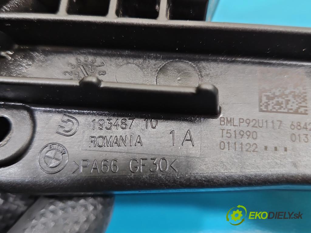 Bmw 3 G20 2018- 2.0 T 156 HP automatic 115 kW 1998 cm3 4- skrinka poistka 6842524 (Poistková skrinka)