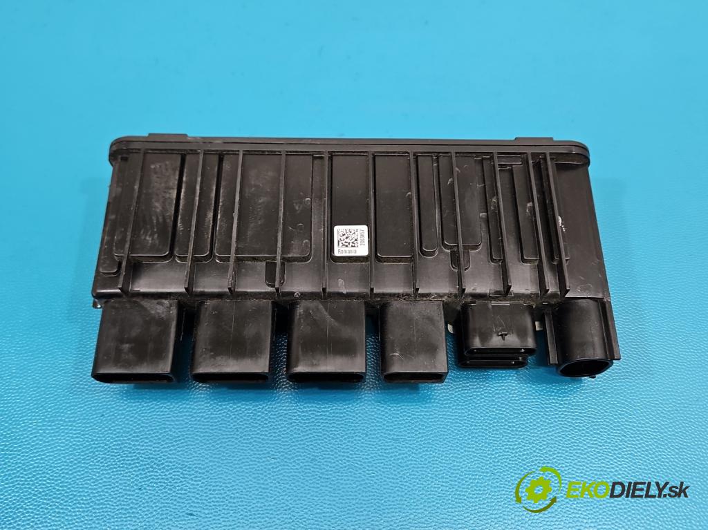 Bmw 3 G20 2018- 2.0 T 156 HP automatic 115 kW 1998 cm3 4- riadiaca jednotka ostatné 8638551