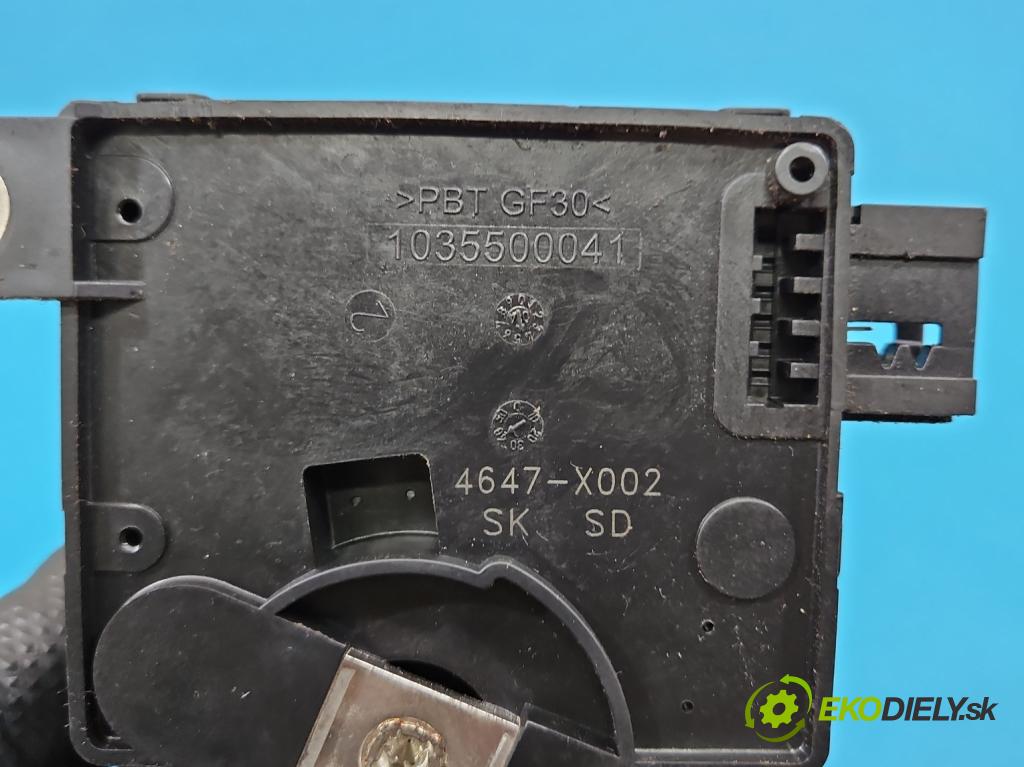 Audi A6 C6 2004-2011 2.0 tdi 140 hp manual 103 kW 1968 cm3 4- kontakt mínus: 4F0915181A