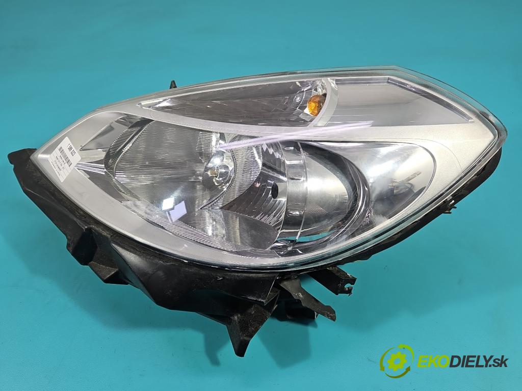 Renault Clio III 2005-2012 1.2 16V 75 HP manual 55 kW 1149 cm3 5- Reflektor: ľavý  (Kľučka dverí ostatné)
