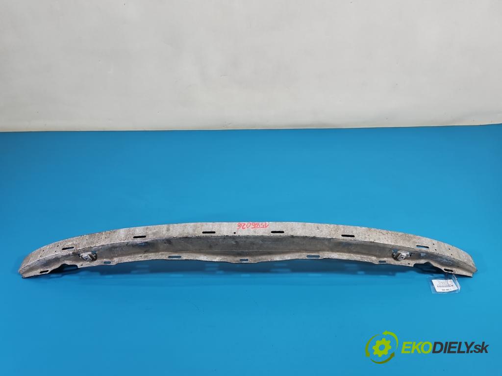 Audi A4 B5 1994-2001 1.9 tdi 110 hp manual 81 kW 1896 cm3 4- výztuha nárazníku přední 