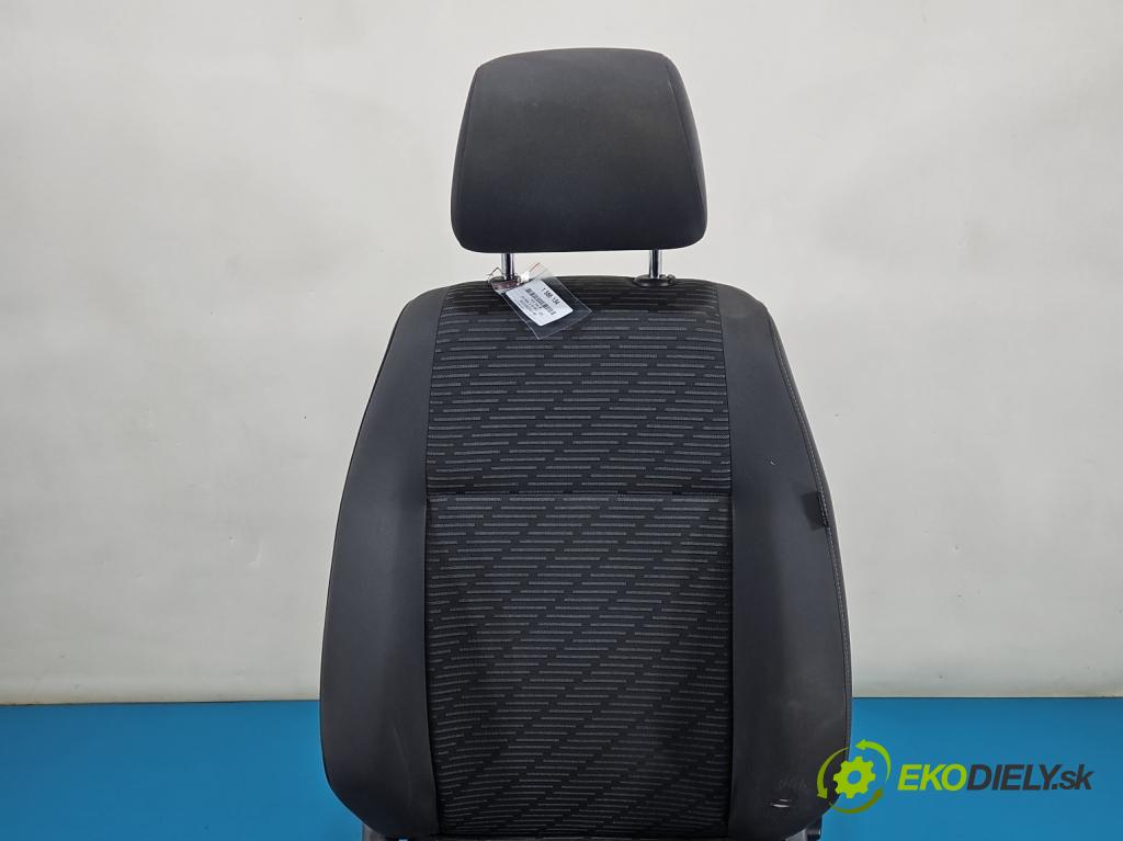 Vw Caddy III 2K 2003-2020 2.0 tdi 140 HP manual 103 kW 1968 cm3 5- Sedačka ľavý  (Sedadlo)