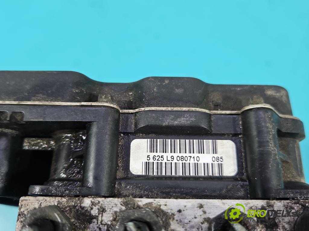 Audi A5 8T 2007-2016 2.0 TFSI 211KM automatic 155 kW 1984 cm3 2- čerpadlo abs 0265236339 (Pumpa ABS)