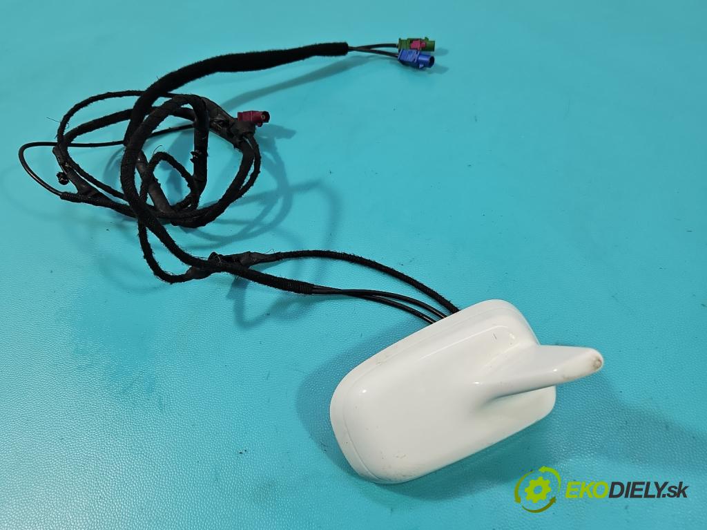 Audi A5 8T 2007-2016 2.0 TFSI 211KM automatic 155 kW 1984 cm3 2- Antena 8T0035503K