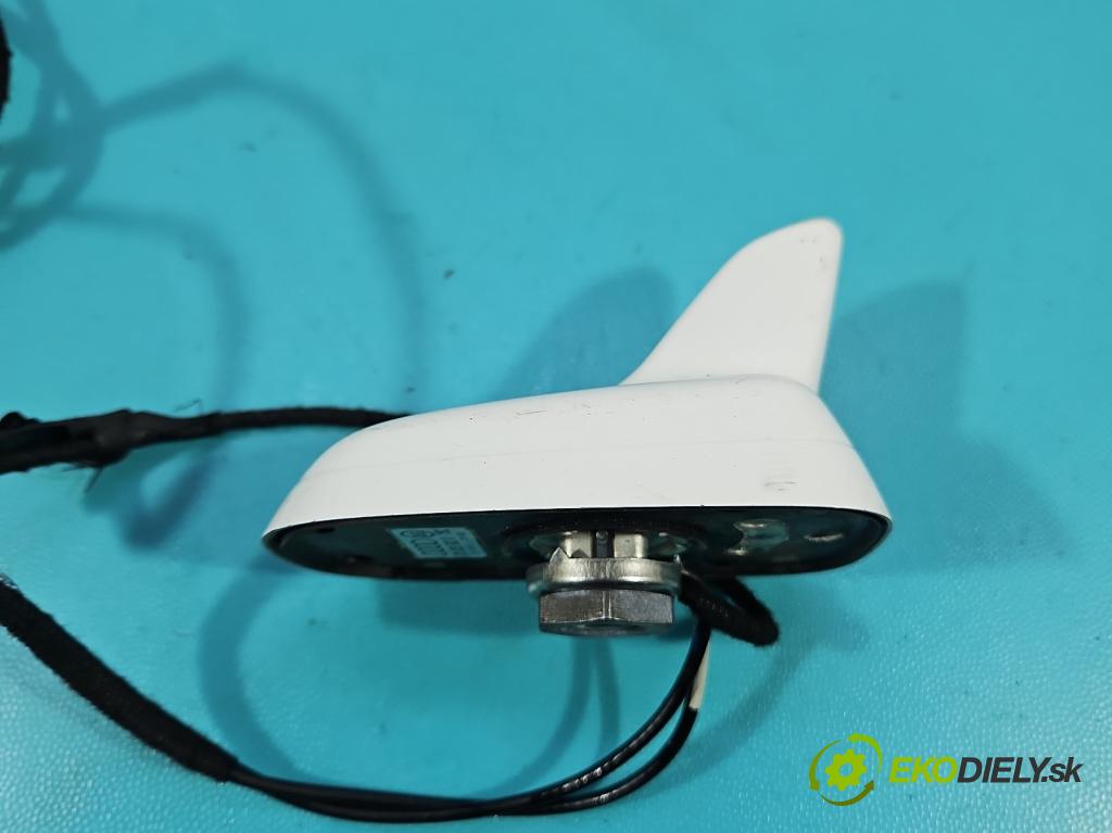 Audi A5 8T 2007-2016 2.0 TFSI 211KM automatic 155 kW 1984 cm3 2- Antena 8T0035503K