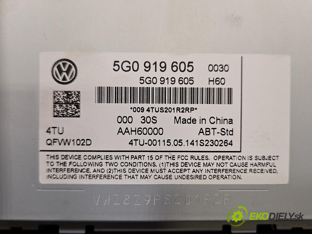 Vw Golf VII 2012-2020 1.6 tdi 105 hp manual 77 kW 1598 cm3 5- Radio továrna: 5G0919605