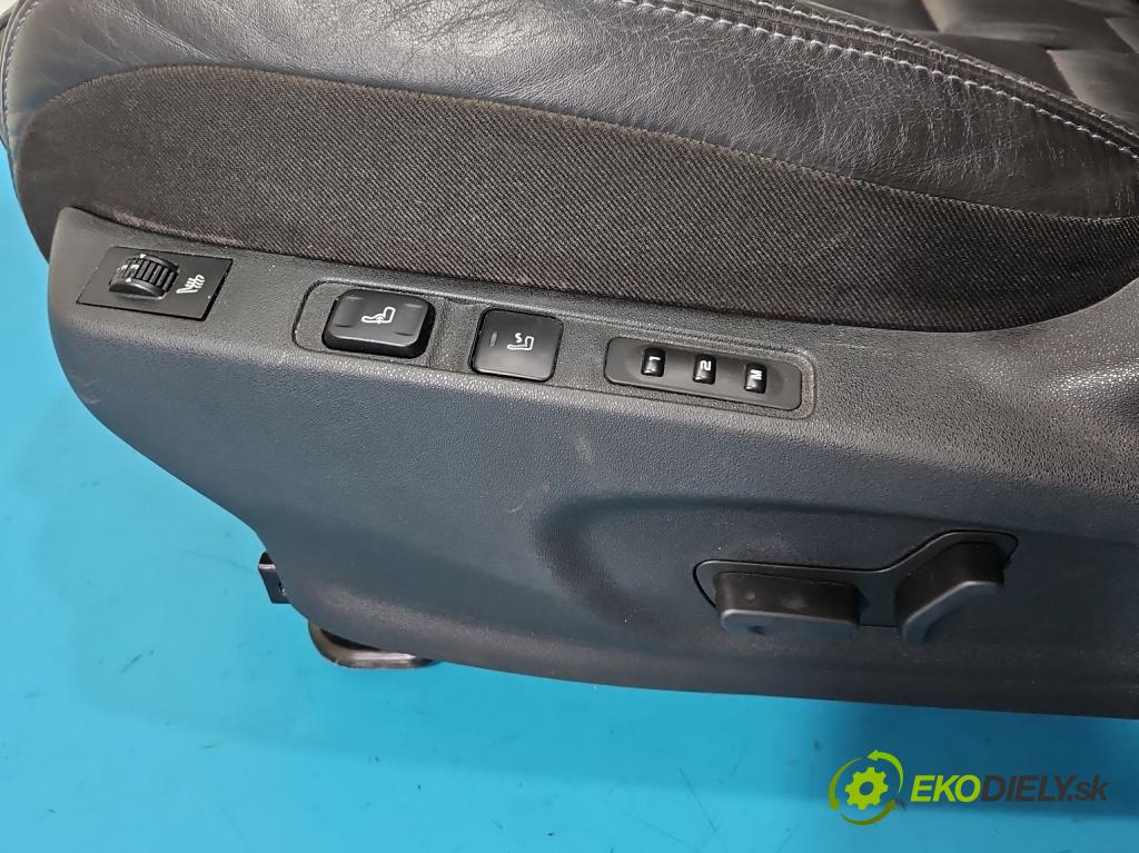 Citroen DS4 2011-2015 2.0 hdi RH02 163 HP manual 120 kW 1997 cm3 5- sedačke: komplet