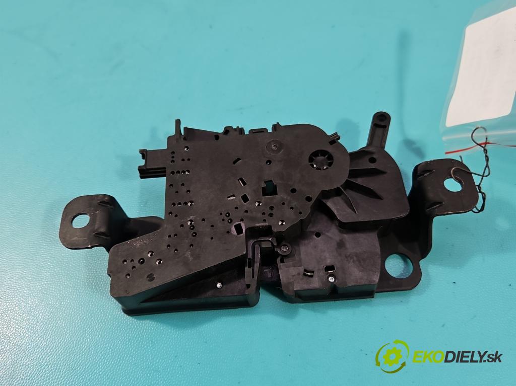 Bmw 3 G20 2018- 2.0 T 156 HP automatic 115 kW 1998 cm3 4- zámok kufrové dvere zadné 738328308