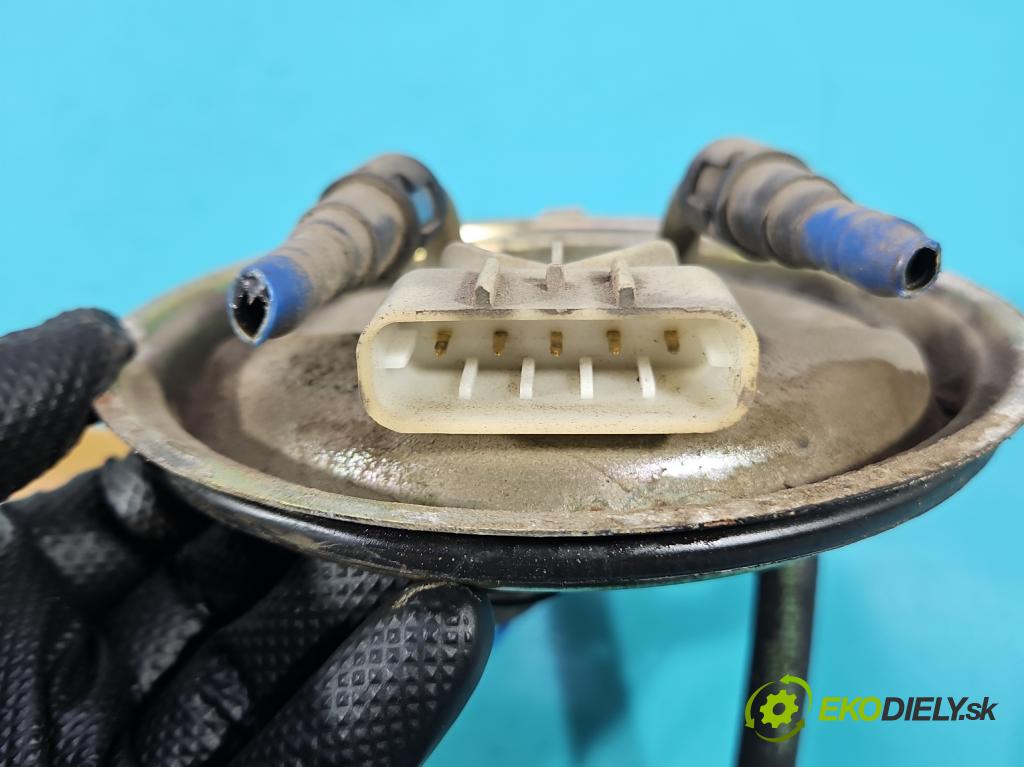 Opel Vectra B 1995-2002 2.0 16V 136 HP manual 100 kW 1998 cm3 4- čerpadlo palivo 090467291