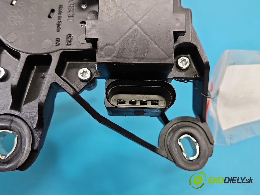 Vw Caddy III 2K 2003-2020 2.0 tdi 140 HP manual 103 kW 1968 cm3 5- motor stieračov zadné 1T0955711D