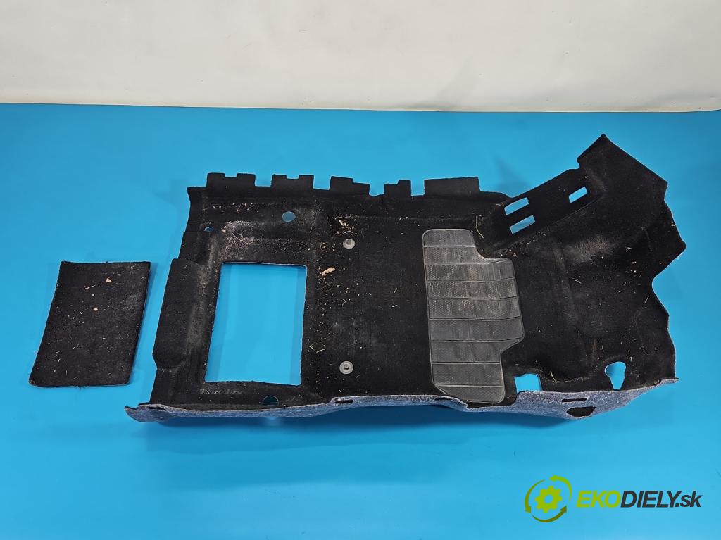 Vw Caddy III 2K 2003-2020 2.0 tdi 140 HP manual 103 kW 1968 cm3 5- koberec do auta ostatné 2K3863731AK