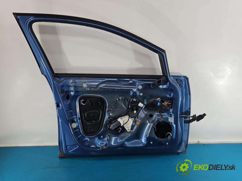 Vw Golf VII 2012-2020 1.6 tdi 105 HP manual 77 kW 1598 cm3 5- dvere predné ľavé  (Kľučka dverí ostatné)