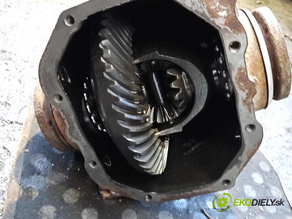 Bmw 3 E90 2005-2013 3.0d 231 HP automatic 170 kW 2993 cm3 5- Most: zadní: 7571180
