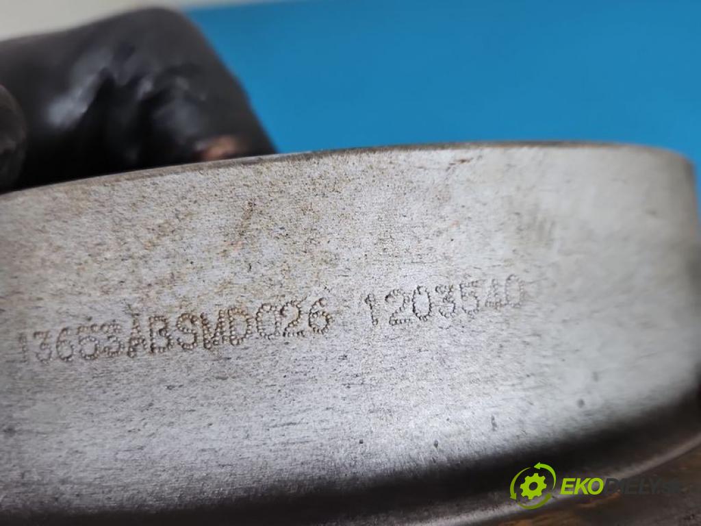 Hyundai Ix35 2.0 crdi 184 hp manual 135 kW 1995 cm3 5- Štíty: posilovač zadní