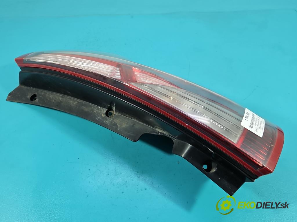 Citroen C4 Grand picasso I 2006-2013 1.6 16V 120 HP manual 88 kW 1598 cm3 5- svetlo / reflektor zadné pravé 00946602 (Kľučka dverí ostatné)