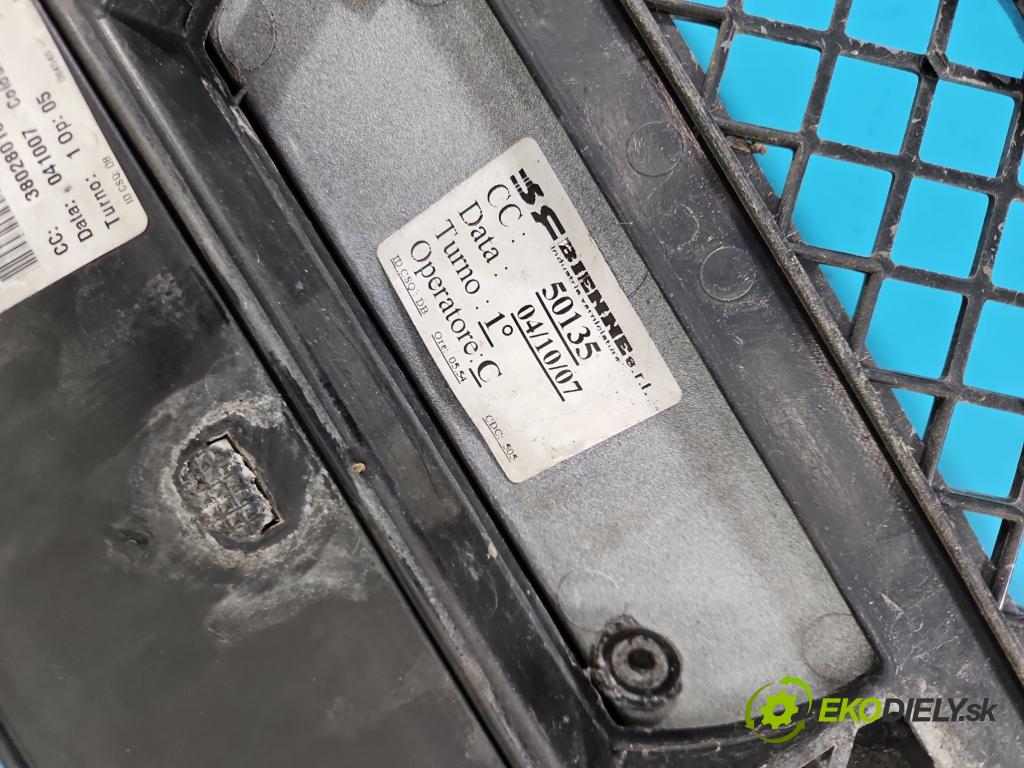 Iveco Daily IV 2006-2014 2.3 HPI 136 HP manual 100 kW 2287 cm3 5- miežka 38028010135